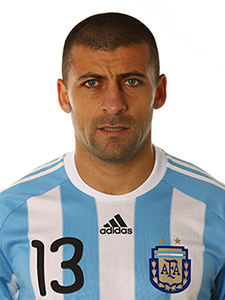 Walter SAMUEL.png